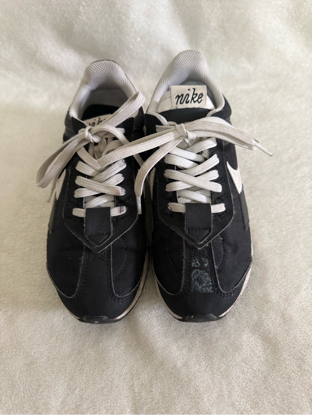 Nike Black and White Low-Top Sneakers Air Max